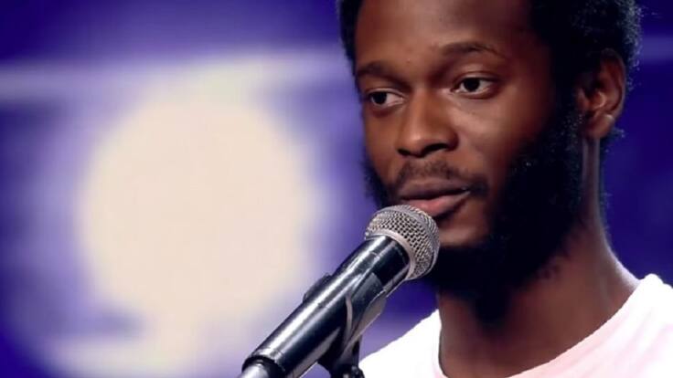 Entrevista al poeta César Brandon