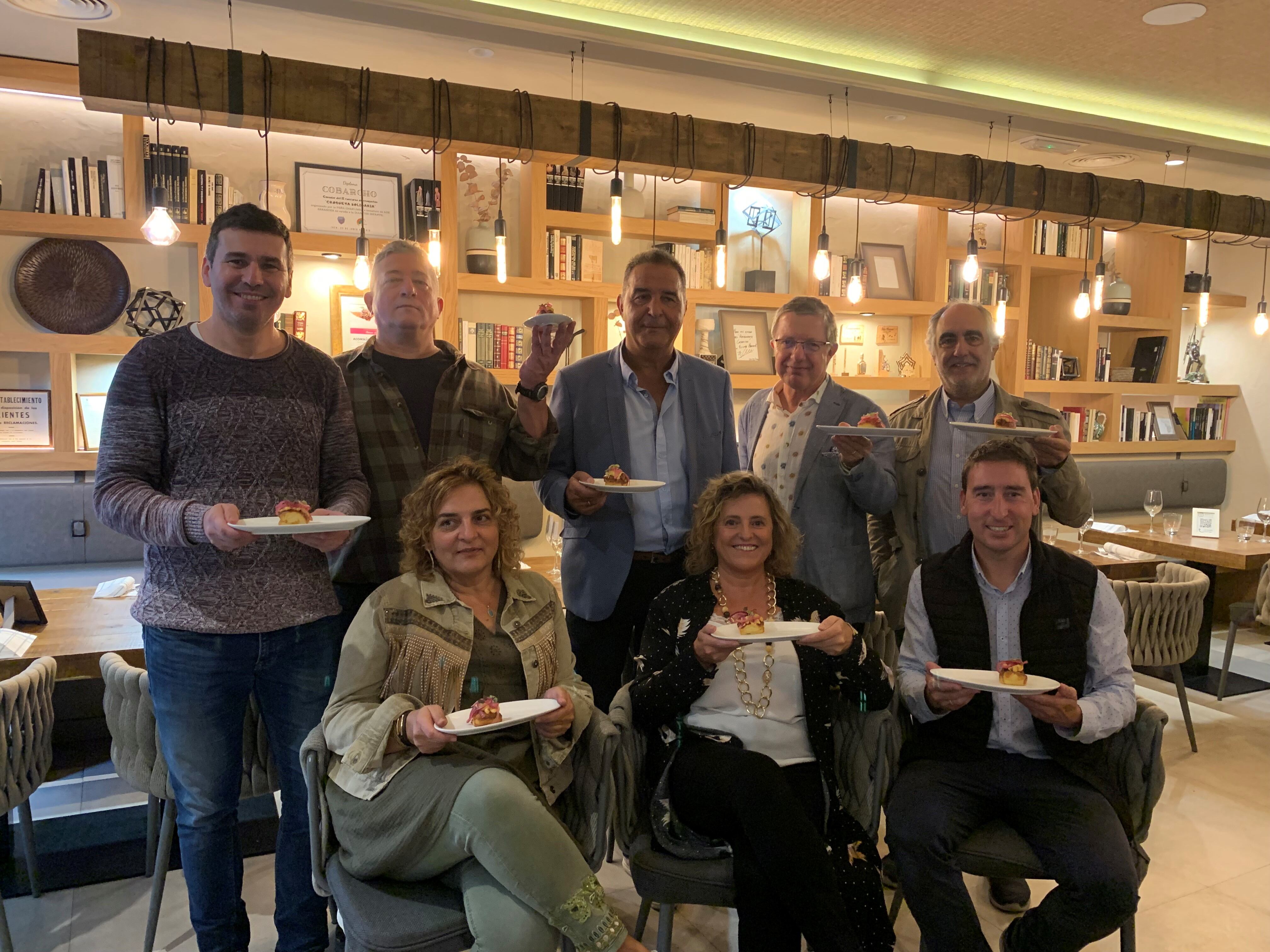 El restaurante Cobarcho daba el pistoletazo de salida al XIV Concurso de Tapas y Cazoletas de Acomseja