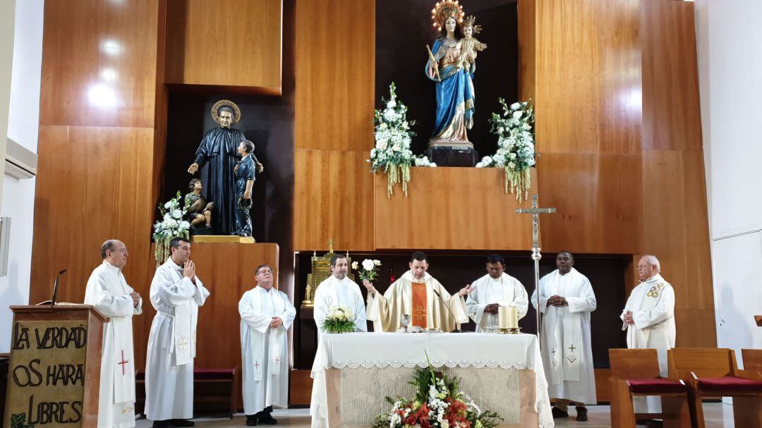 Imagen de archivo de una eucaristía en la Parroquia María Auxiliadora de Puertollano