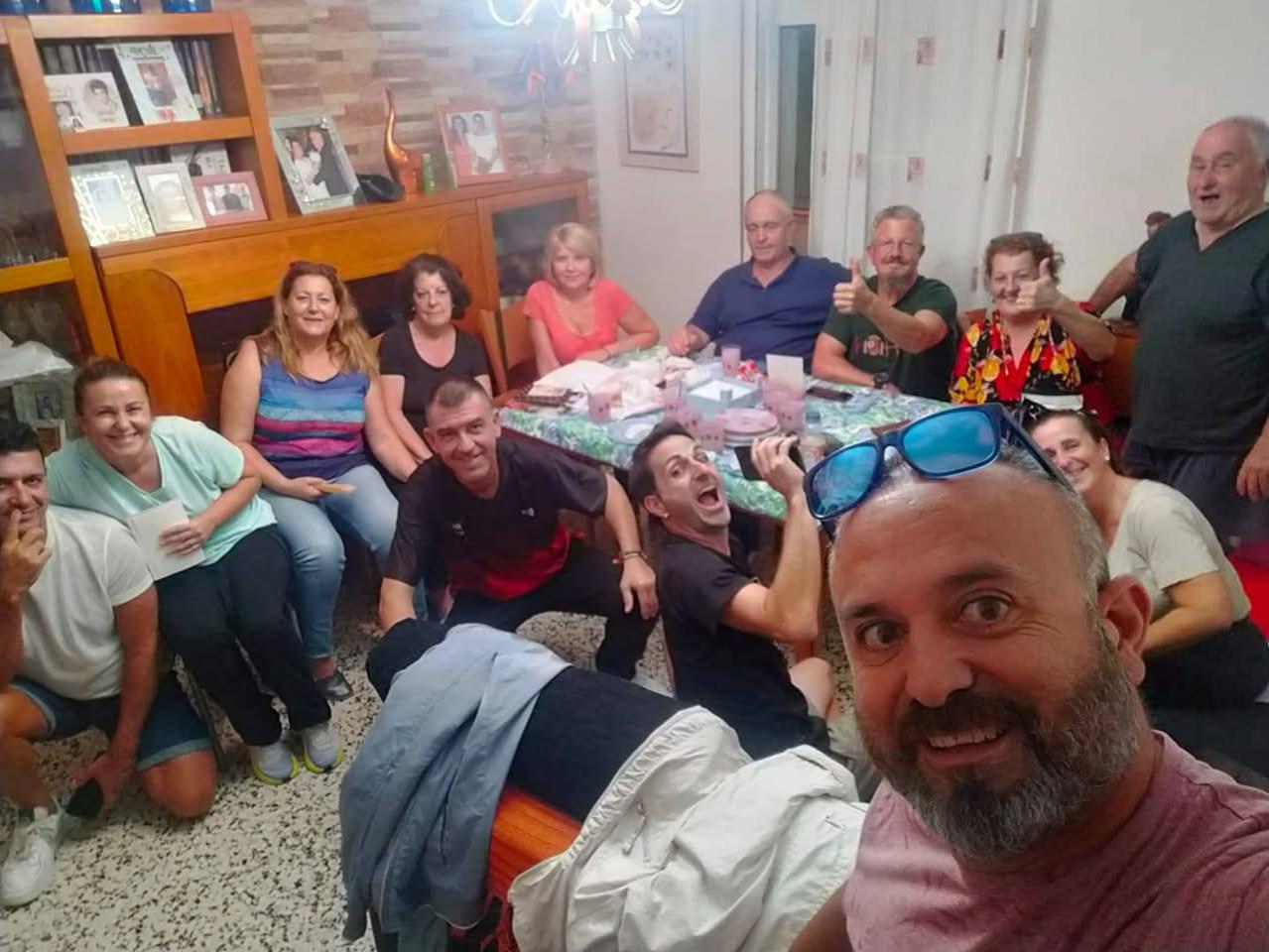 La familia Chicha celebrando el regreso del Ceuta a Segunda División.