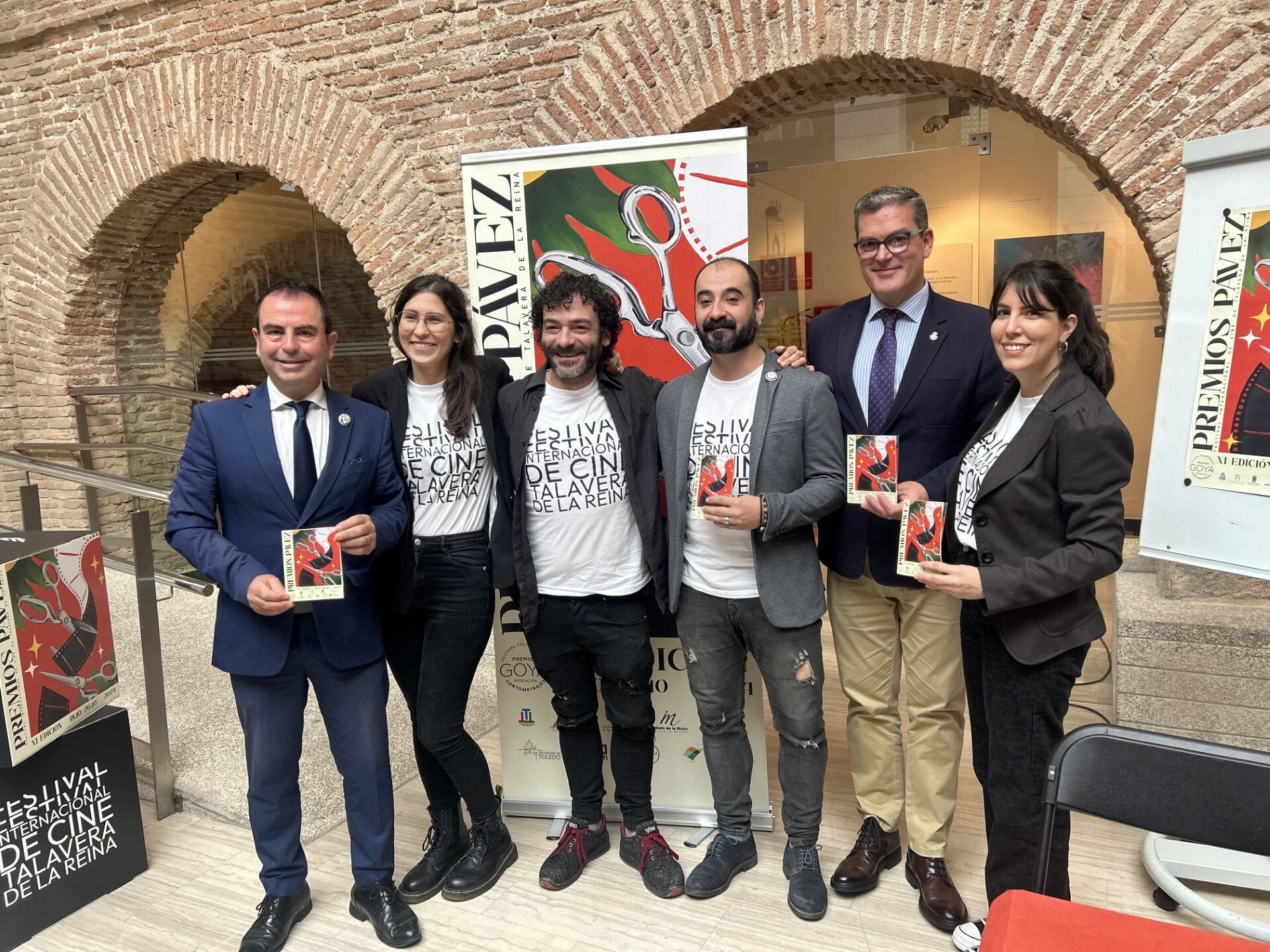 Y la escuela municipal Joaquín Benito de Lucas va a recibir el premio Película de Barro este próximo viernes con motivo de sus 20 años de historia.