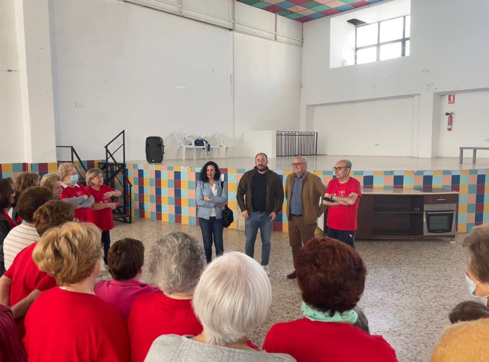 Momento de la inauguración de las jornadas, con presencia del alcalde de Bedmar, Pablo Ruiz
