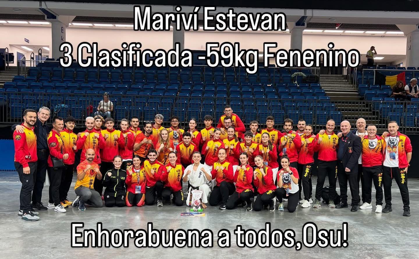 Mariví hace pódium