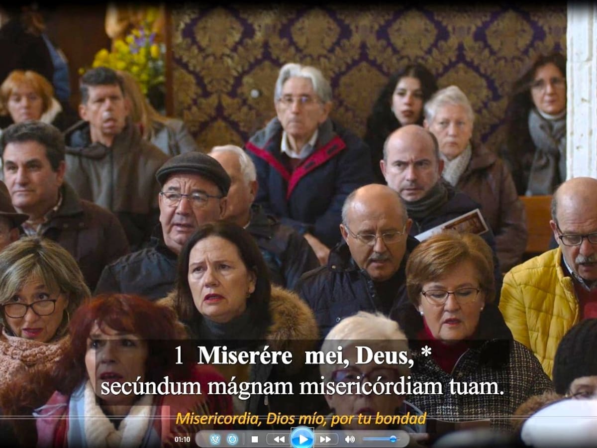 El Miserere de Sotillo que "sobrevuela los tejados"