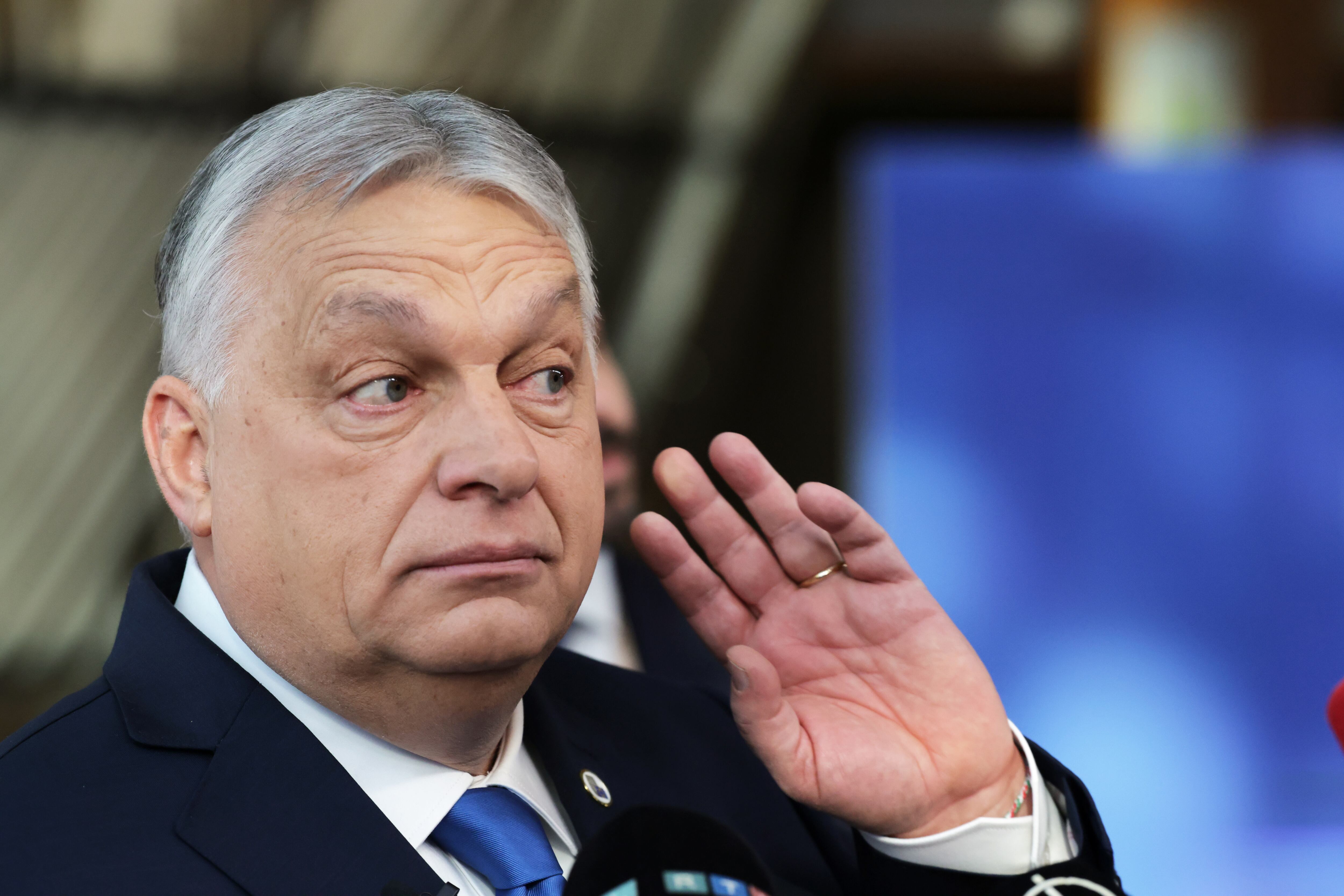 Orbán aumenta su presión sobre Ucrania y anuncia que dejará de enviarle gas