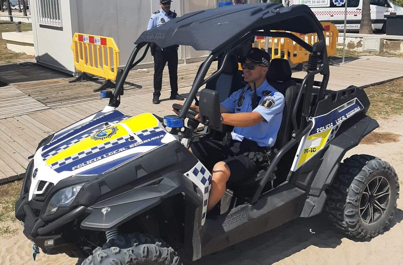 Vehículo policia Burriana