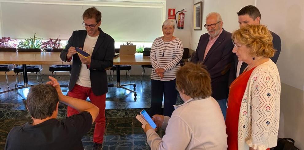 Momento de la presentación del proyecto en Ayerbe