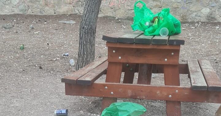 Así ha amanecido el merendero en la mañana del domingo