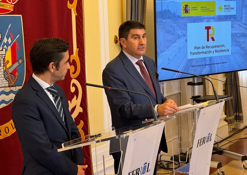 José Manuel Rey Varela y Pedro Blanco en rueda de prensa (foto: Delegación del Gobierno)