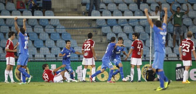 El joven central hizo el primero del Getafe