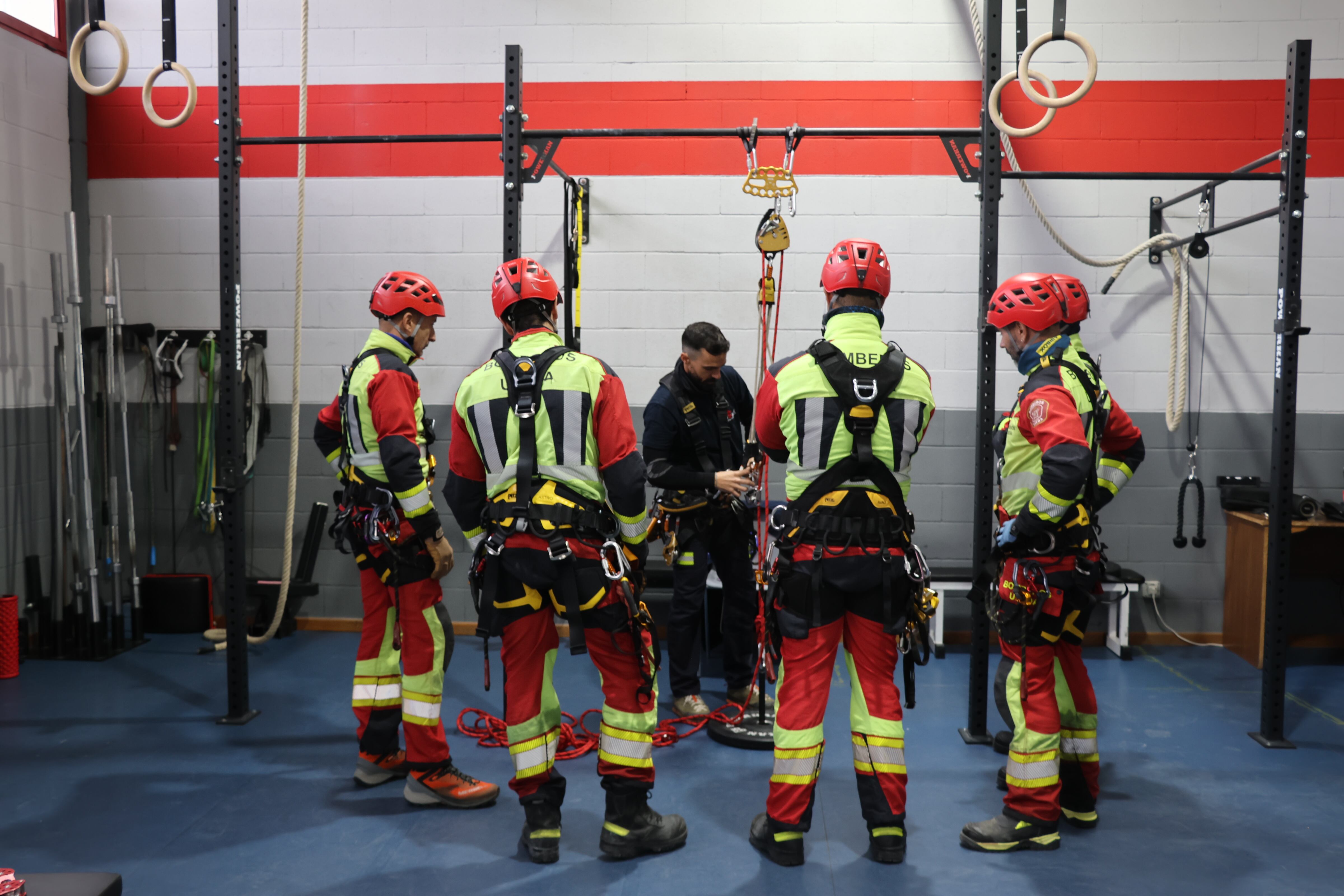 Curso de rescate y emergencias en altura en el Parque de Bomberos de Úbeda