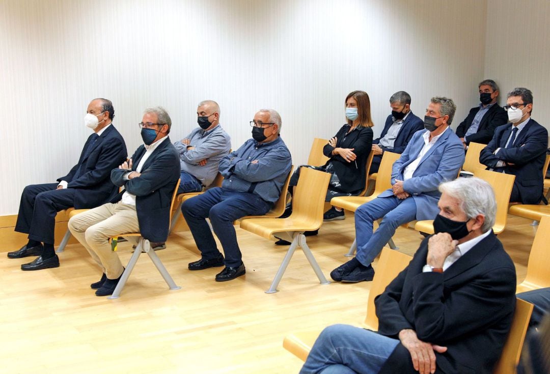 Imagen de una de las sesiones del juicio por el presunto amaño del Plan Zonal de la Vega Baja, celebrado en la sede en Elche de la Audiencia Provincial de Alicante