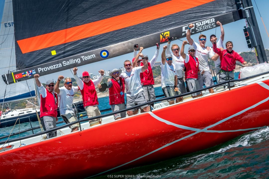 Provezza logra su segunda victoria en 52 SUPER SERIES