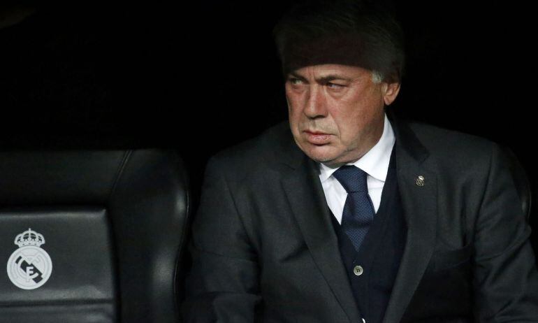 Ancelotti, durante un partido en el Bernabéu