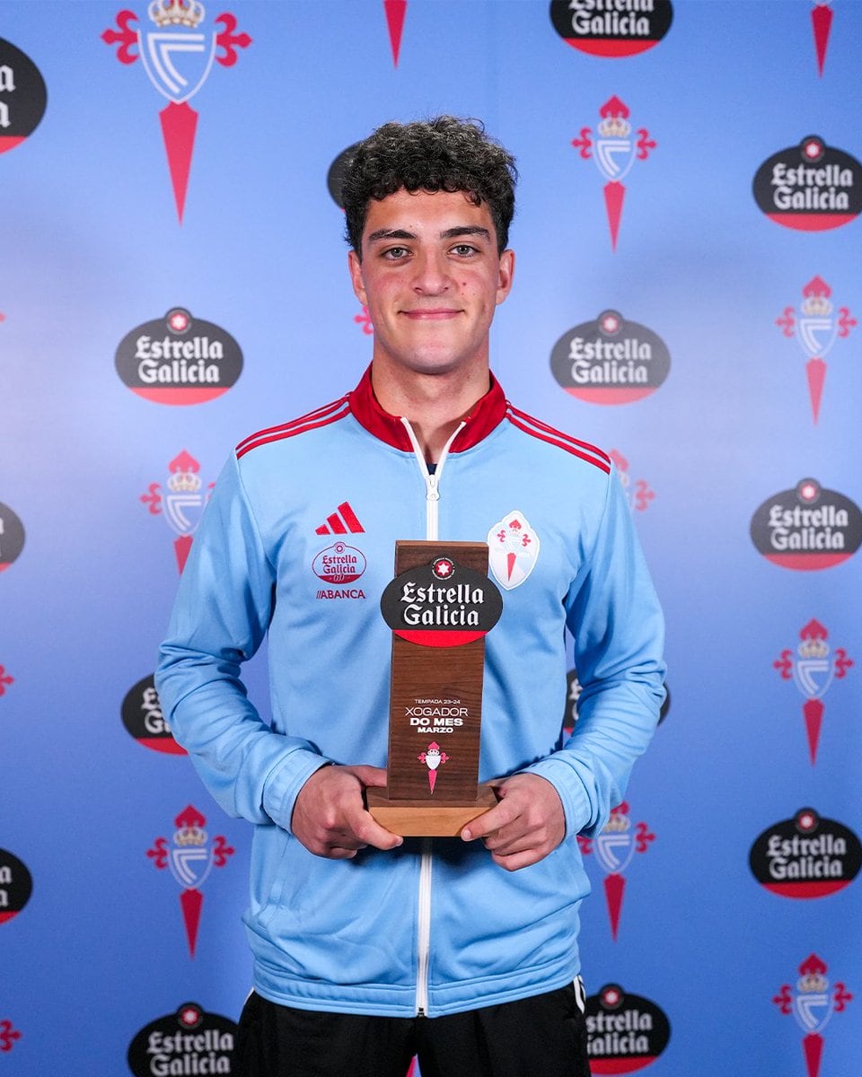 Hugo Álvarez premio Estrella Galicia marzo