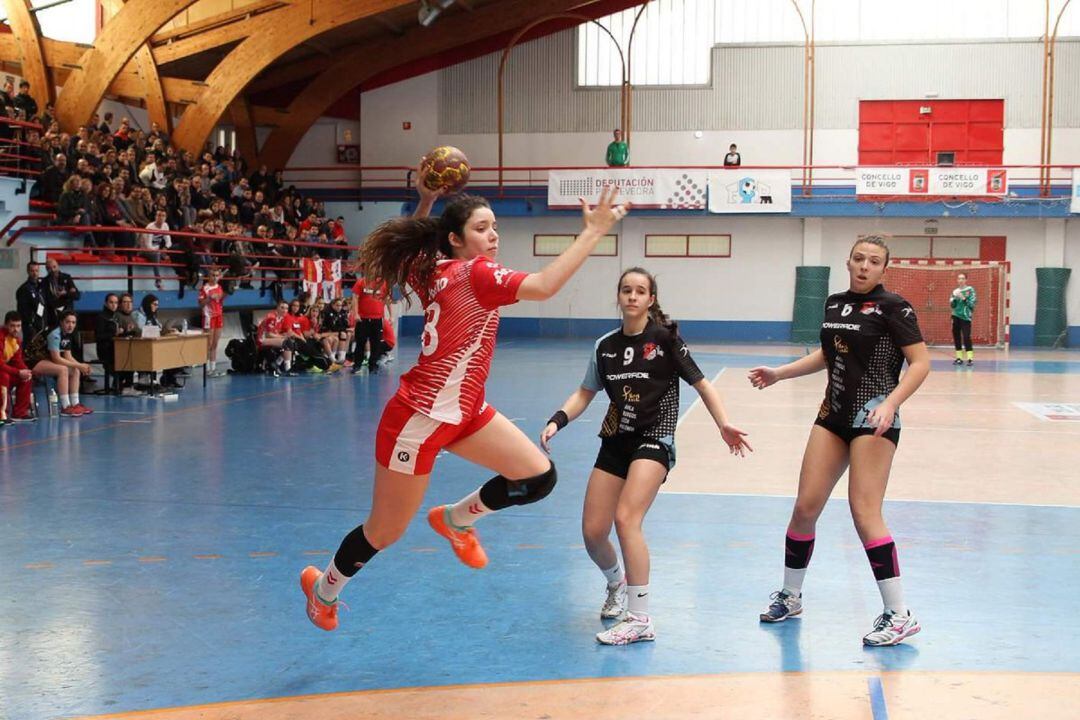 Daniela Moreno en un partido con el Alcobendas.