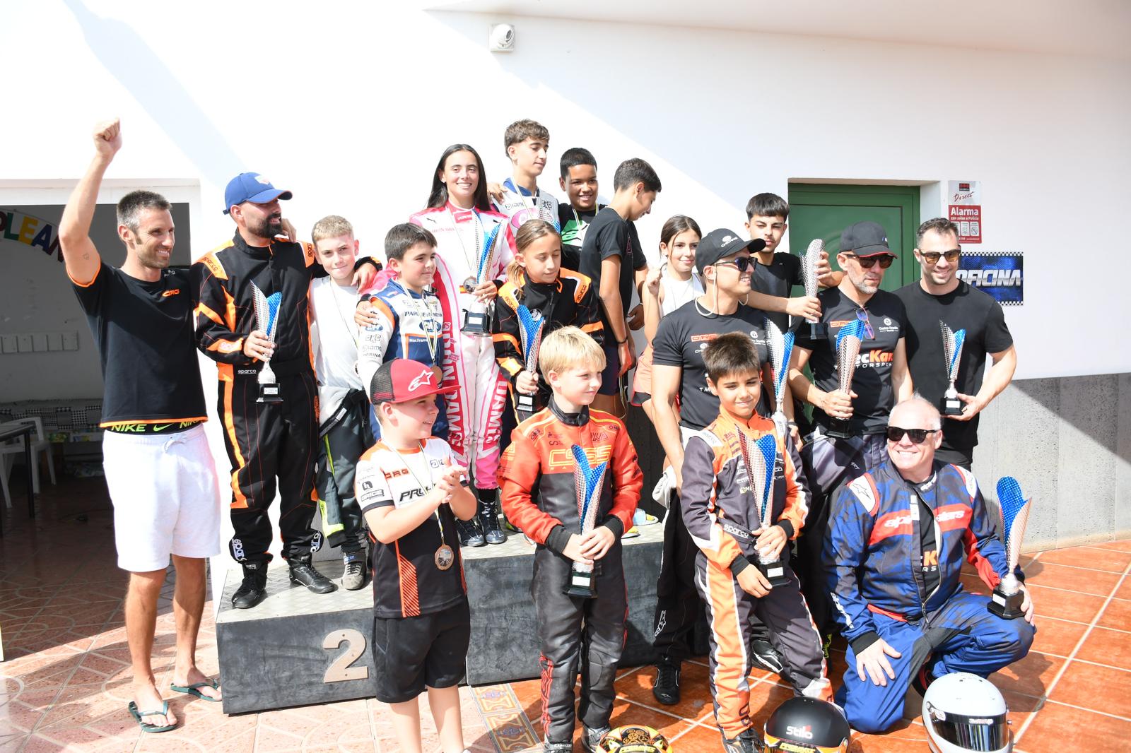 Los virtuales campeones regionales de Karting.