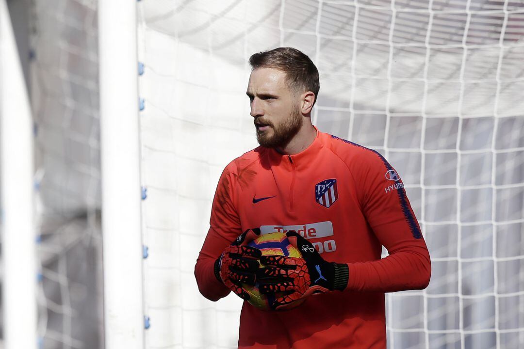 Imagen del portero esloveno Jan Oblak en la previa del último partido liguero del Atlético de Madrid.