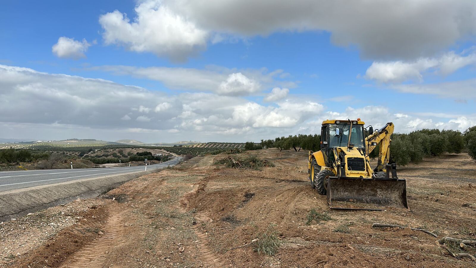 Obras de la Junta de Andalucía en la A-306.