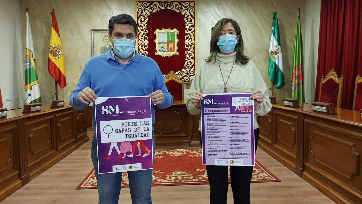 Manuel Lozano y María Correas presentaron las actividades del 8M en Marmolejo