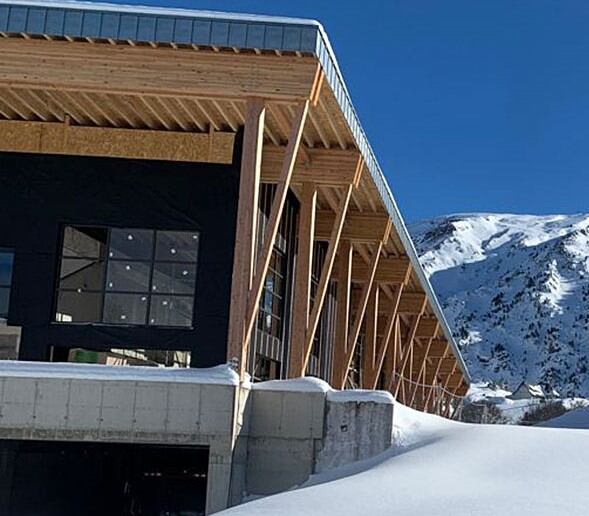 Nuevo edificio de la estacion de Le Somporr