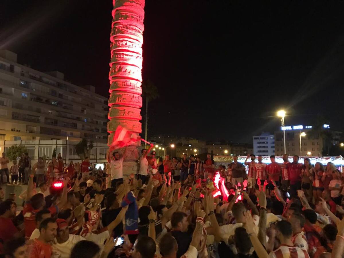 La Fuente del Milenio es rojiblanca