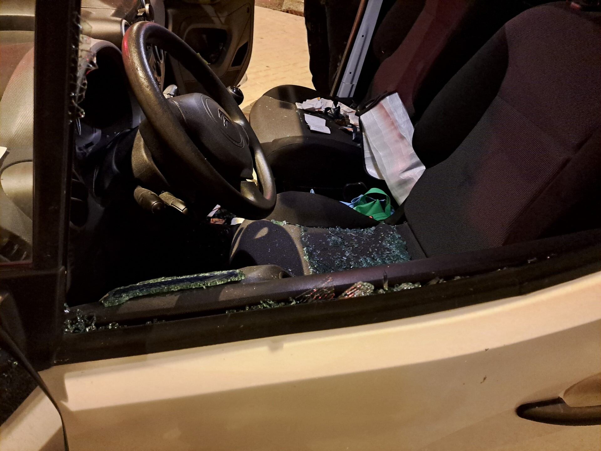 Robo en vehículo Elche