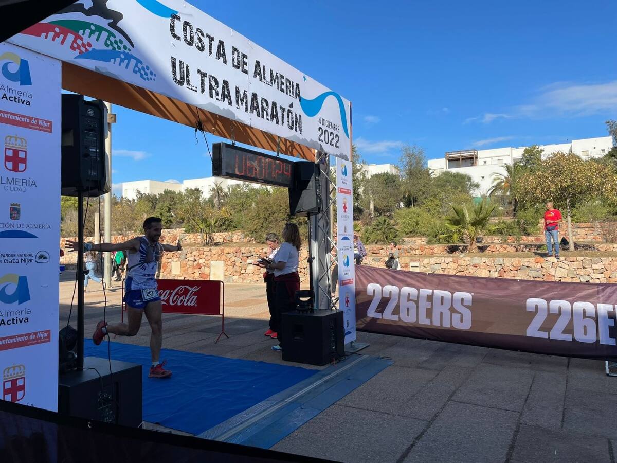 Unos 500 deportistas participan en la VIII edición de la Ultramaratón Costa de Almería