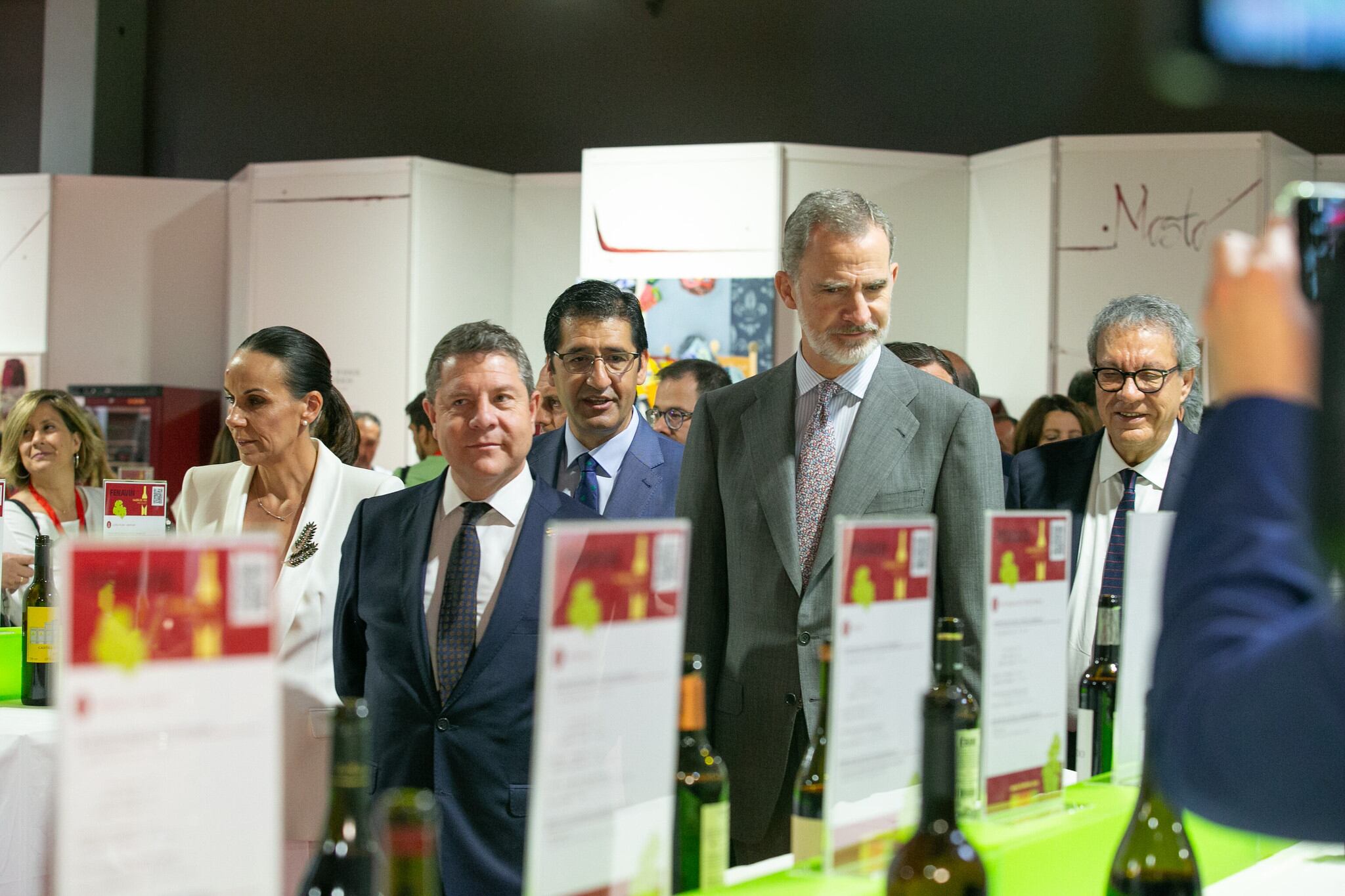 Alta expectación ante la visita del Rey Felipe VI a la Feria Nacional de Vino de Ciudad Real. Una cita que se desarrolla hasta este jueves 12 de mayo en el recinto ferial