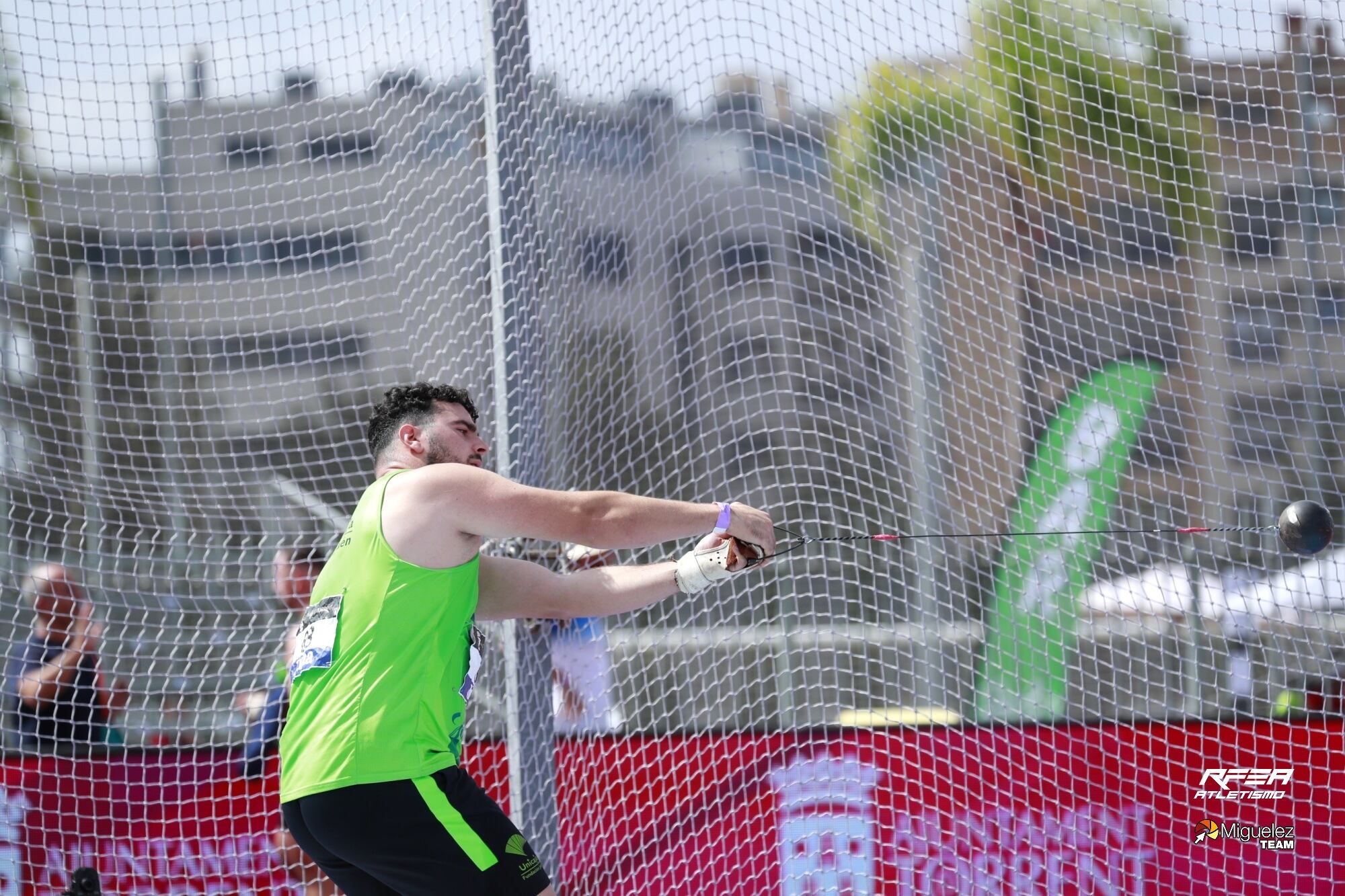 El lanzador Alberto González, del Club de Atletismo Unicaja, en una competición anterior.