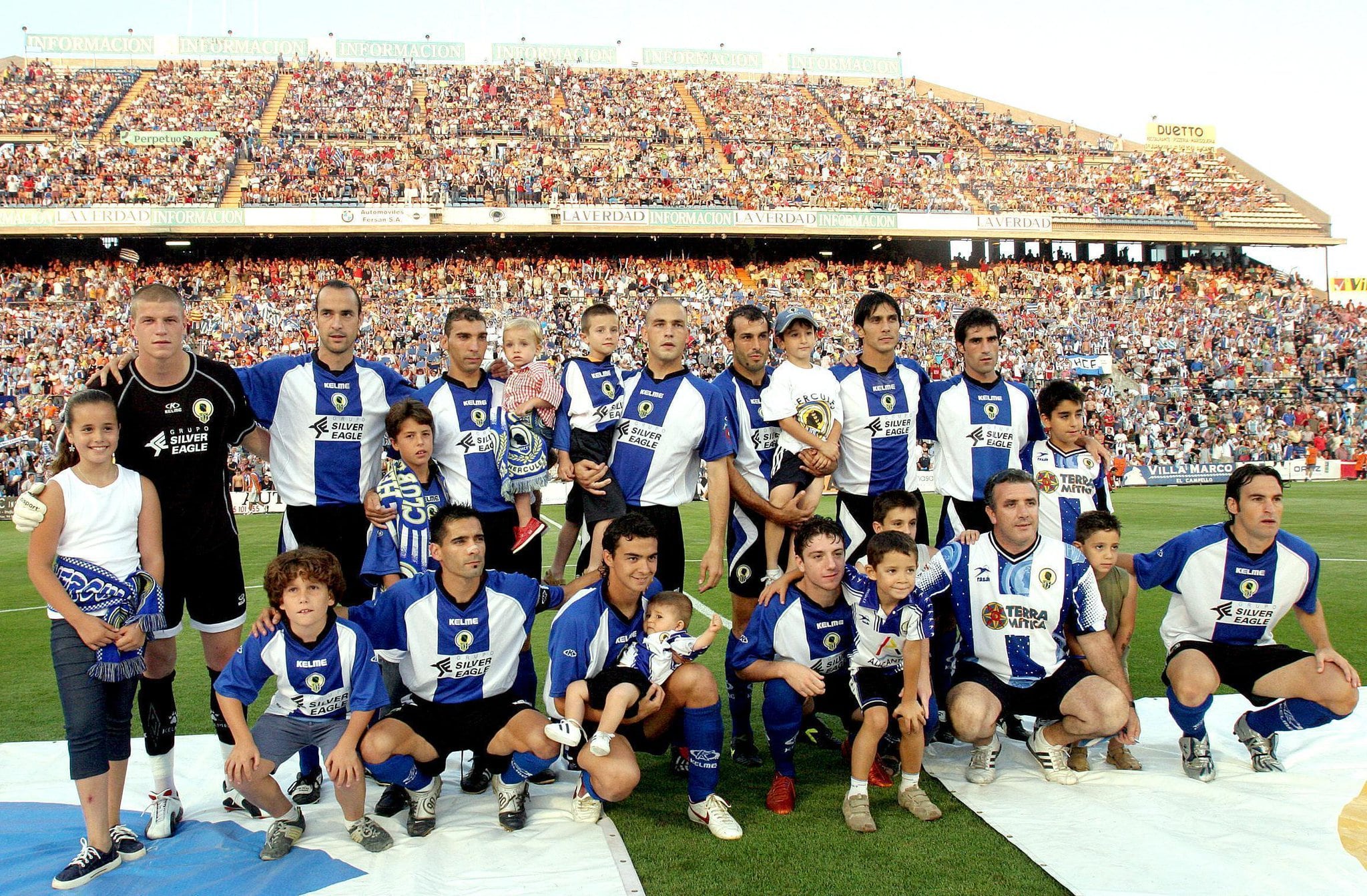 Alineación del Hércules frente Alcalá (1-1), ascenso a Segunda División, en el Rico Pérez