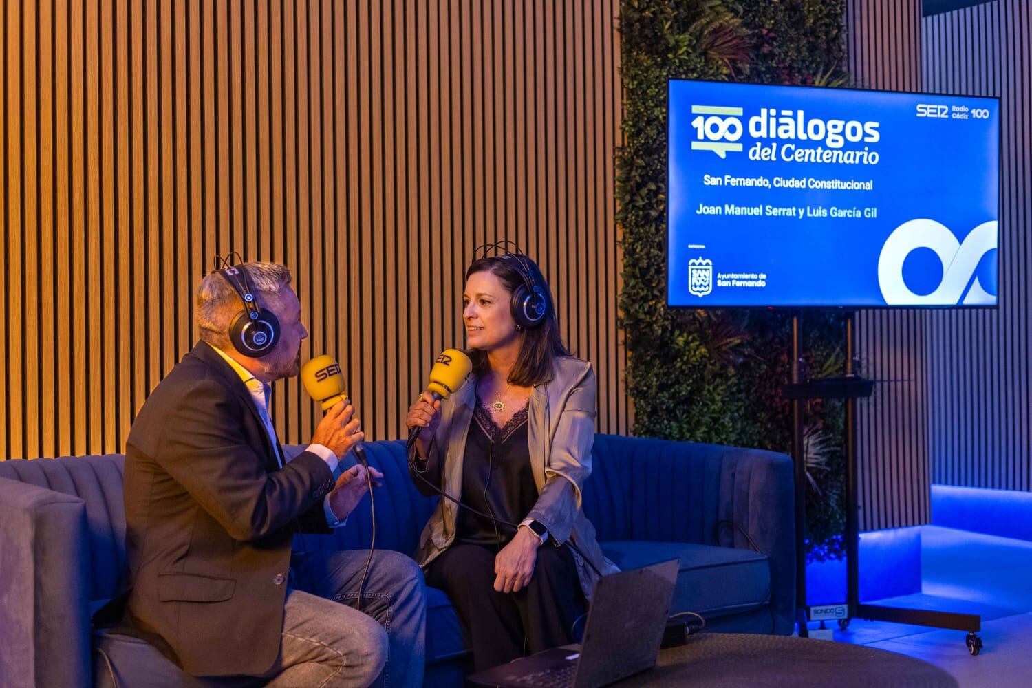 Un momento del encuentro Diálogos del Centenario, con la presencia de Patricia Cavada