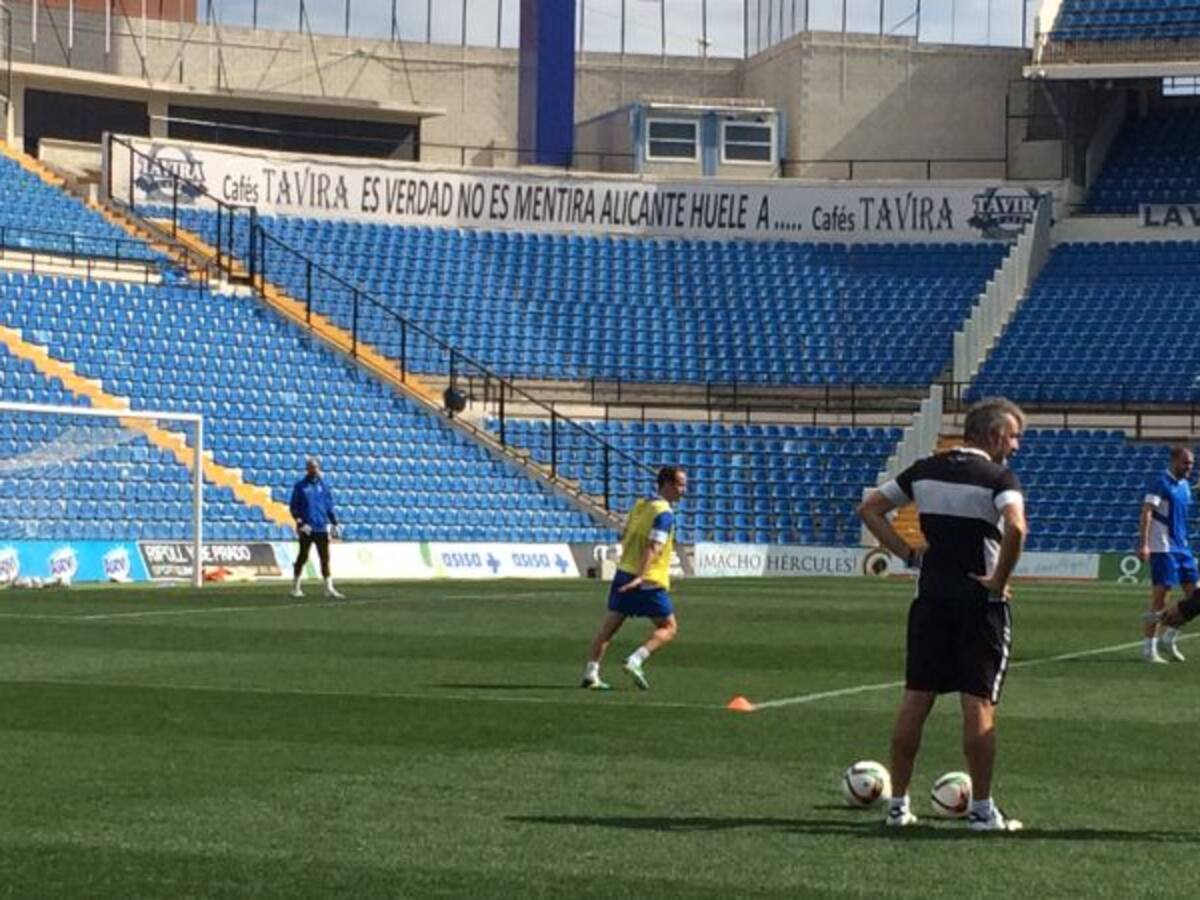 Álvaro: “Ganar en Baleares sería un paso importante para dejarlos atrás”