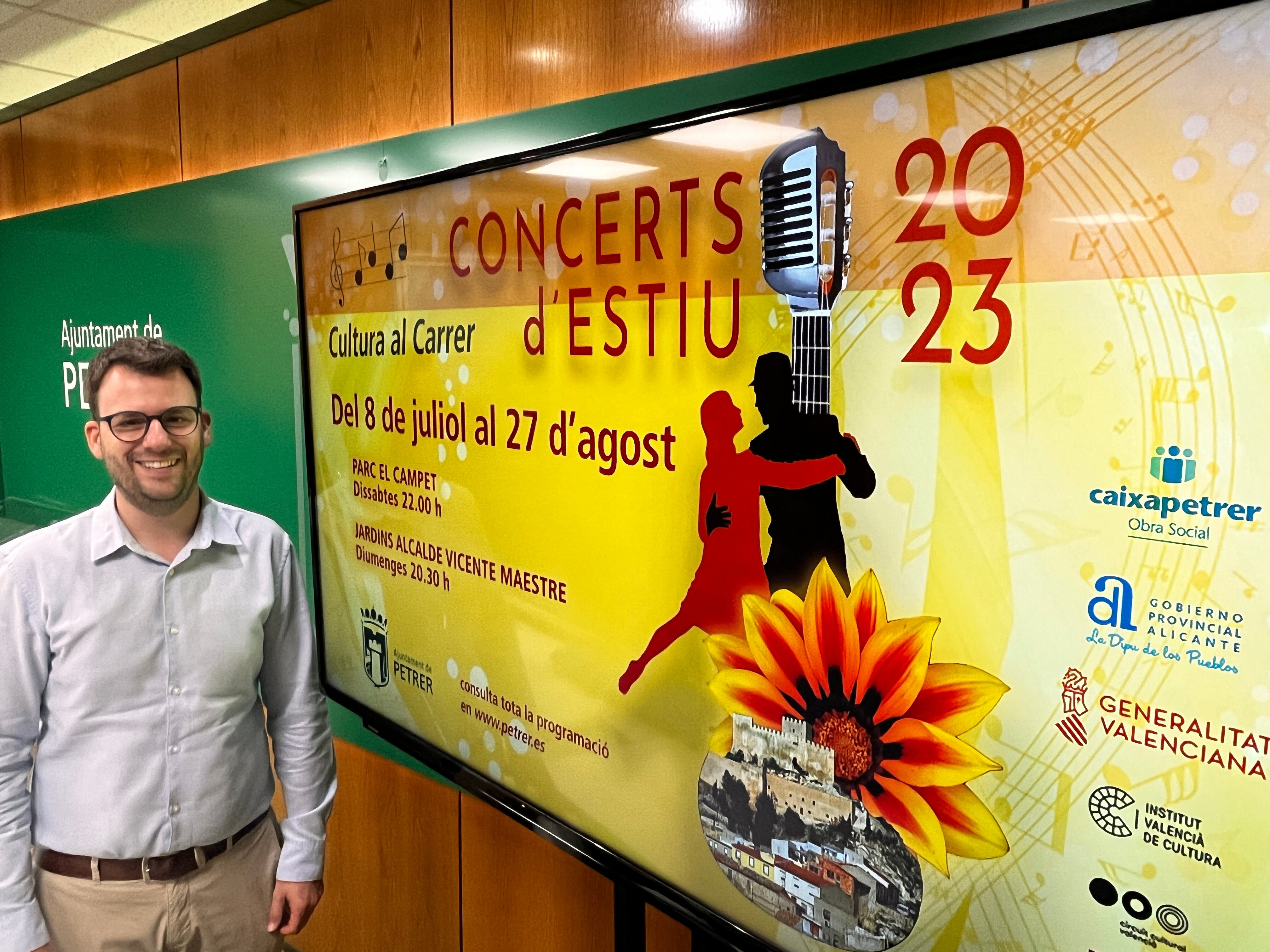 Fernando Portillo, concejal de cultura, en la presentación de la programación de Cultura al Carrer.
