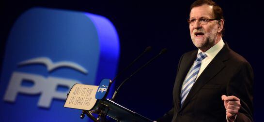 Spanish Prime Minister and Popular Party (PP) President Mariano Rajoy speaks during the PP annual national convention in Madrid on January 25, 2015. Rajoy promised today &quot;not to give up untill justice is done to terrorism victims&quot; and assured that &quot;their 