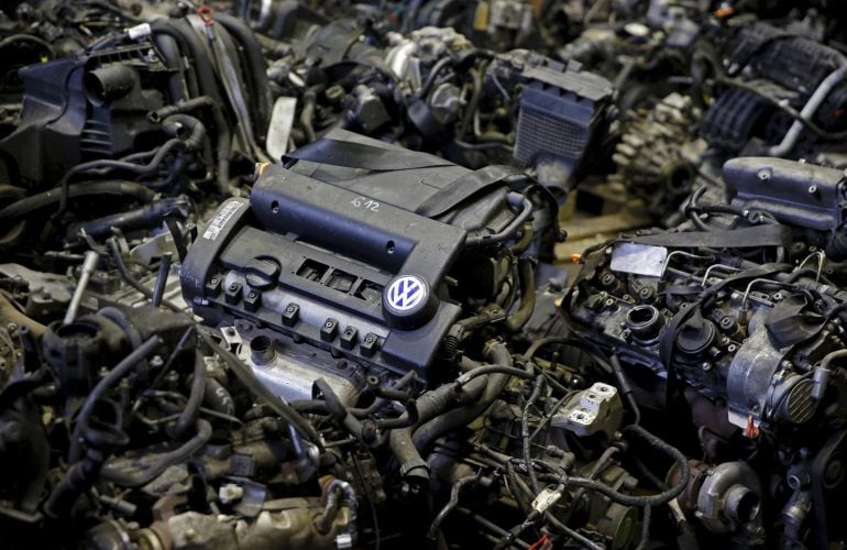 Fotografía de varios motores diésel de la compañía Volkswagen. 