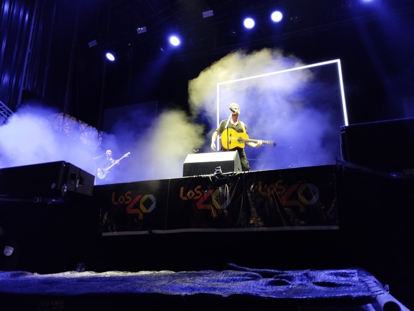 Pablo Alborán, en el escenario de Los40 en las Fiestas del Pilar de Zaragoza 2022