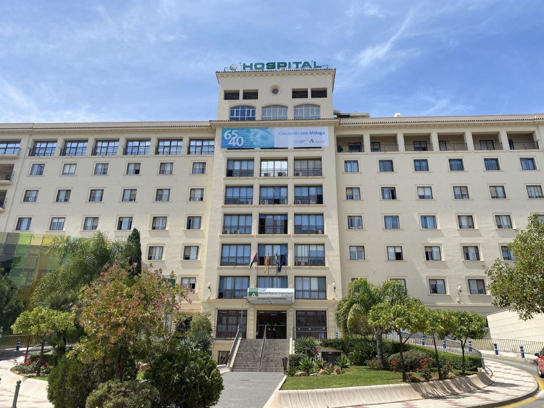 Fachada del Hospital Regional de Málaga