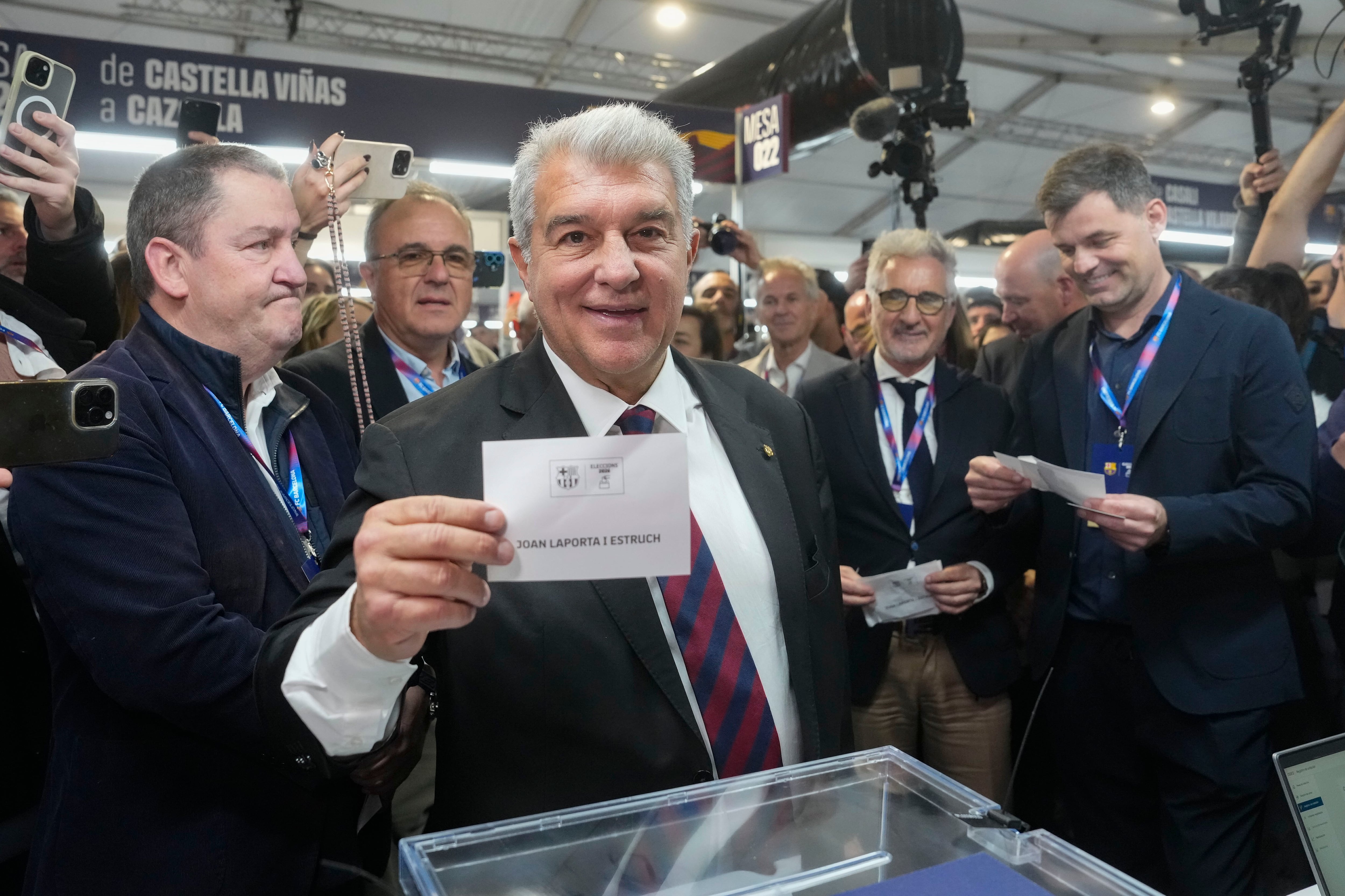 Joan Laporta guanya les eleccions a la presidència Barça