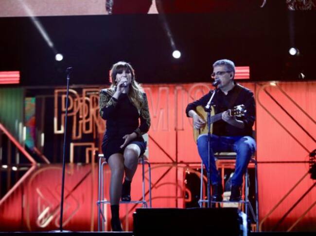 Rozalén y Pedro Guerra.