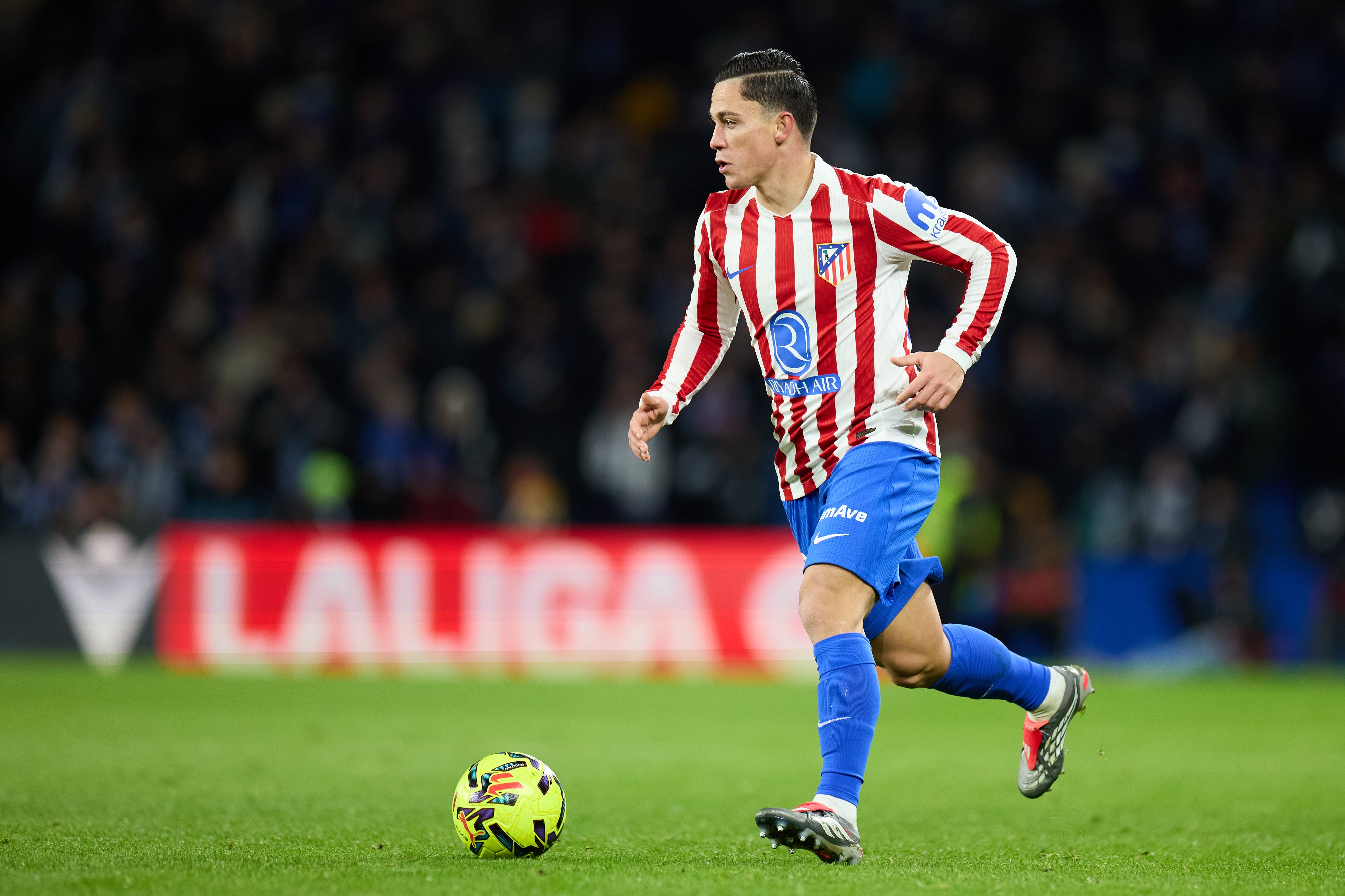Giacomo Raspadori, durante un partido con el Atlético de Madrid. (Ricardo Larreina/Europa Press via Getty Images)