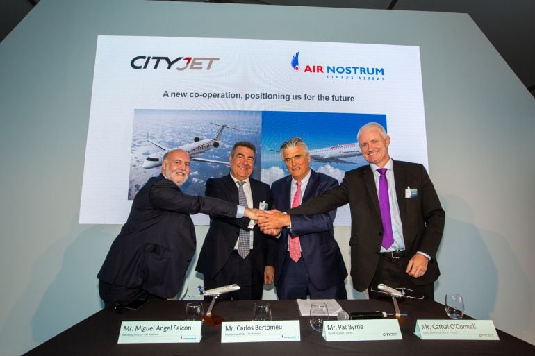 Firma del holding entre Air Nostrum y CityJet