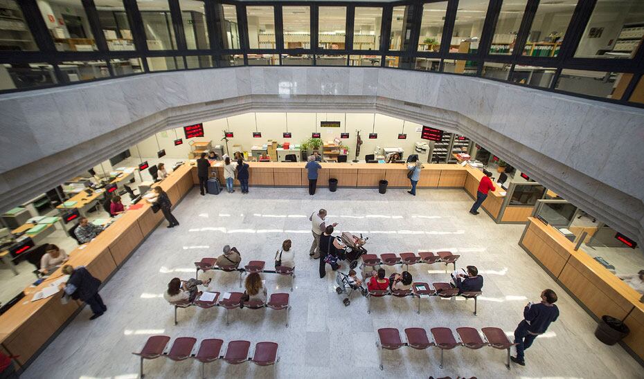 La Junta de Andalucía tiene 40.000 empleados públicos en la provincia de Málaga, uno de cada seis de la región