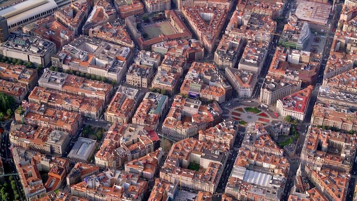 Bilbao experimenta un nuevo tipo de gentrificación en Abando e Indautxu