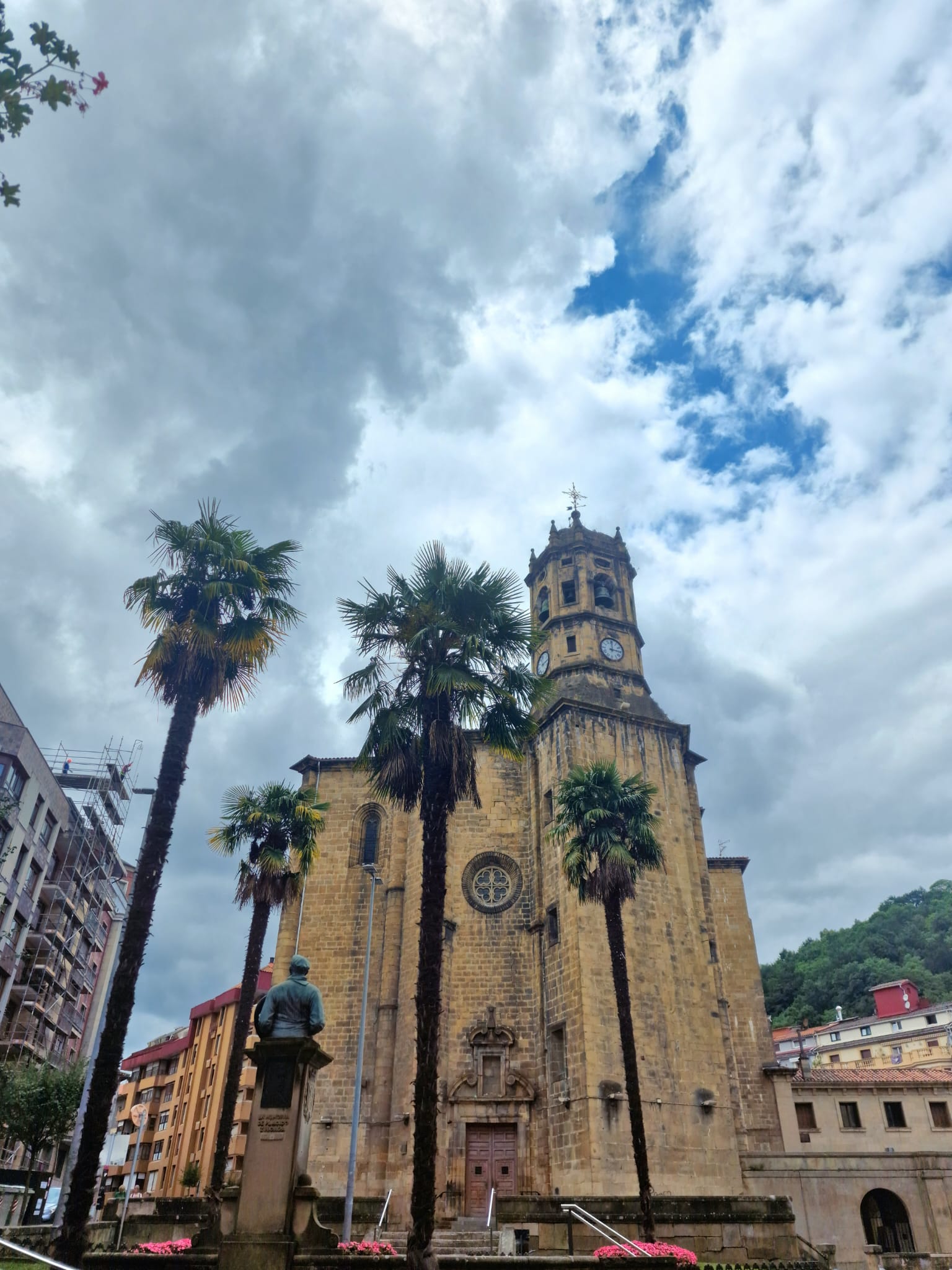 La estructura de la Iglesia de San Andrés se encuentra en un estado grave