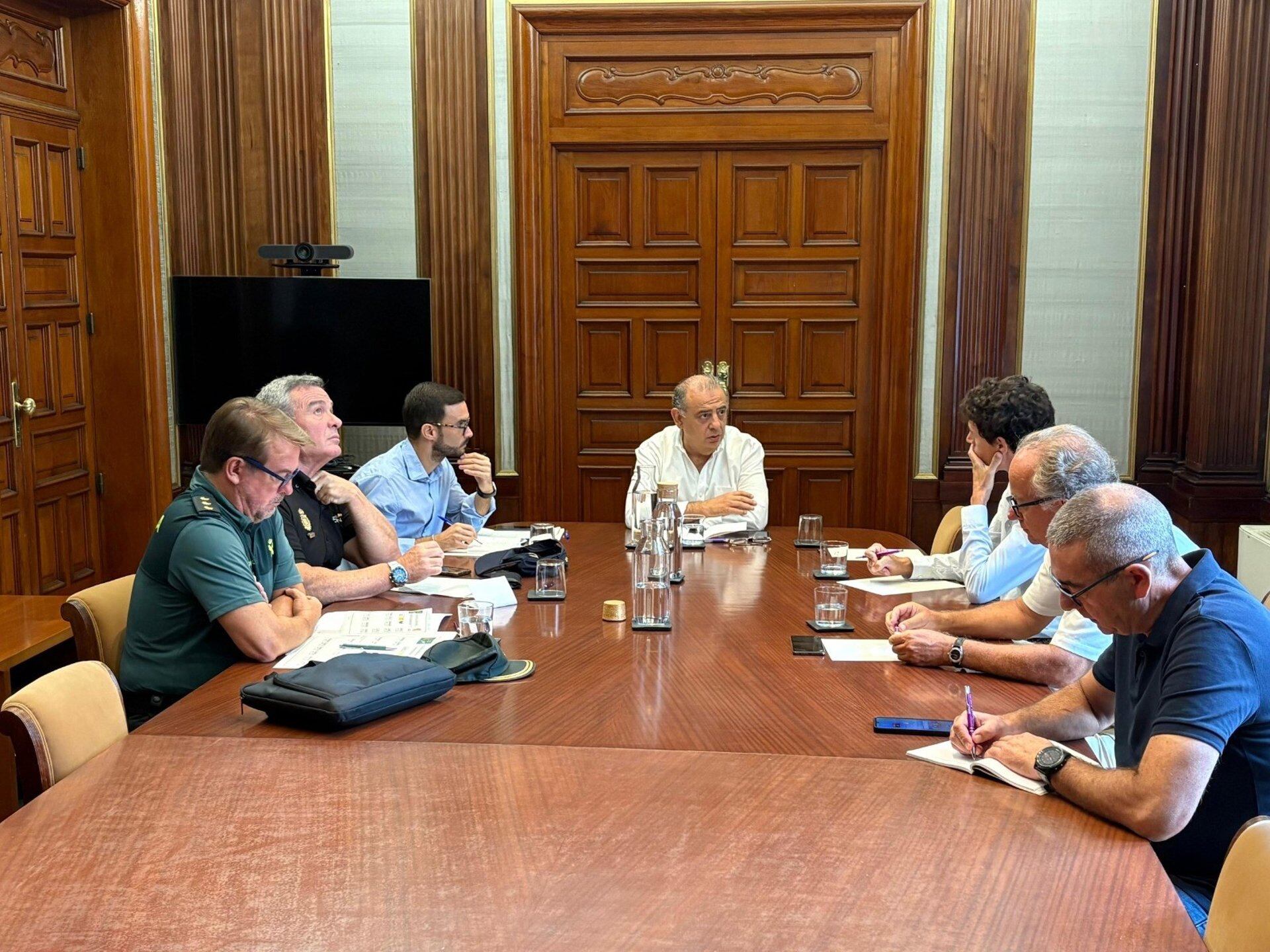 El delegado del Gobierno en Baleares, Alfonso Rodríguez, en la reunión celebrada este miércoles.- DELEGACIÓN DEL GOBIERNO EN BALEARES