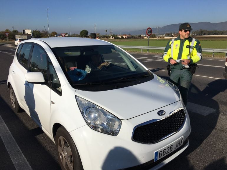 La Guardia Civil hará 400 controles de alcoholemia diarios