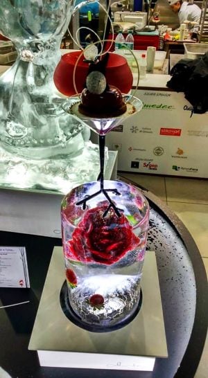 Figura de hielo del equipo español que participó en la Copa del Mundo de Heladeria (Heladería Masiá)