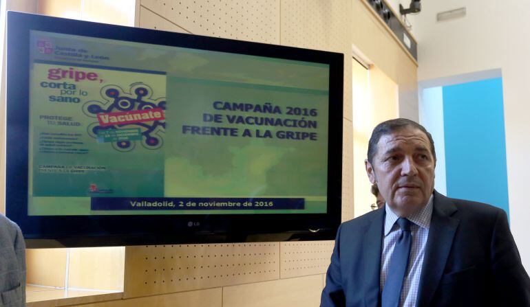 Antonio María Sáez Aguado, Consejero de Sanidad