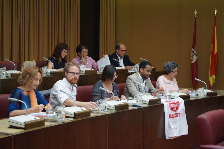 Grupo de Ganemos Albacete en un pleno de la capital